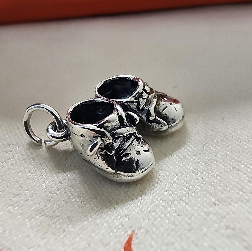 James avery charm - Picture 4 of 6